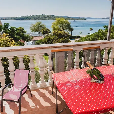 Apartament Rita *